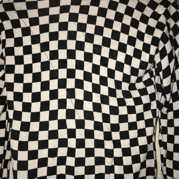 VOLCOM black and white check size small ladies knit top MOD - Picture 10 of 17